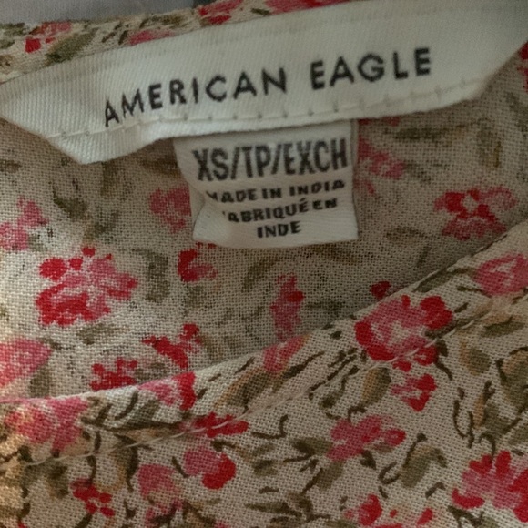 American eagle bundle two floral print tops size XS tunic and cropped - Picture 5 of 8
